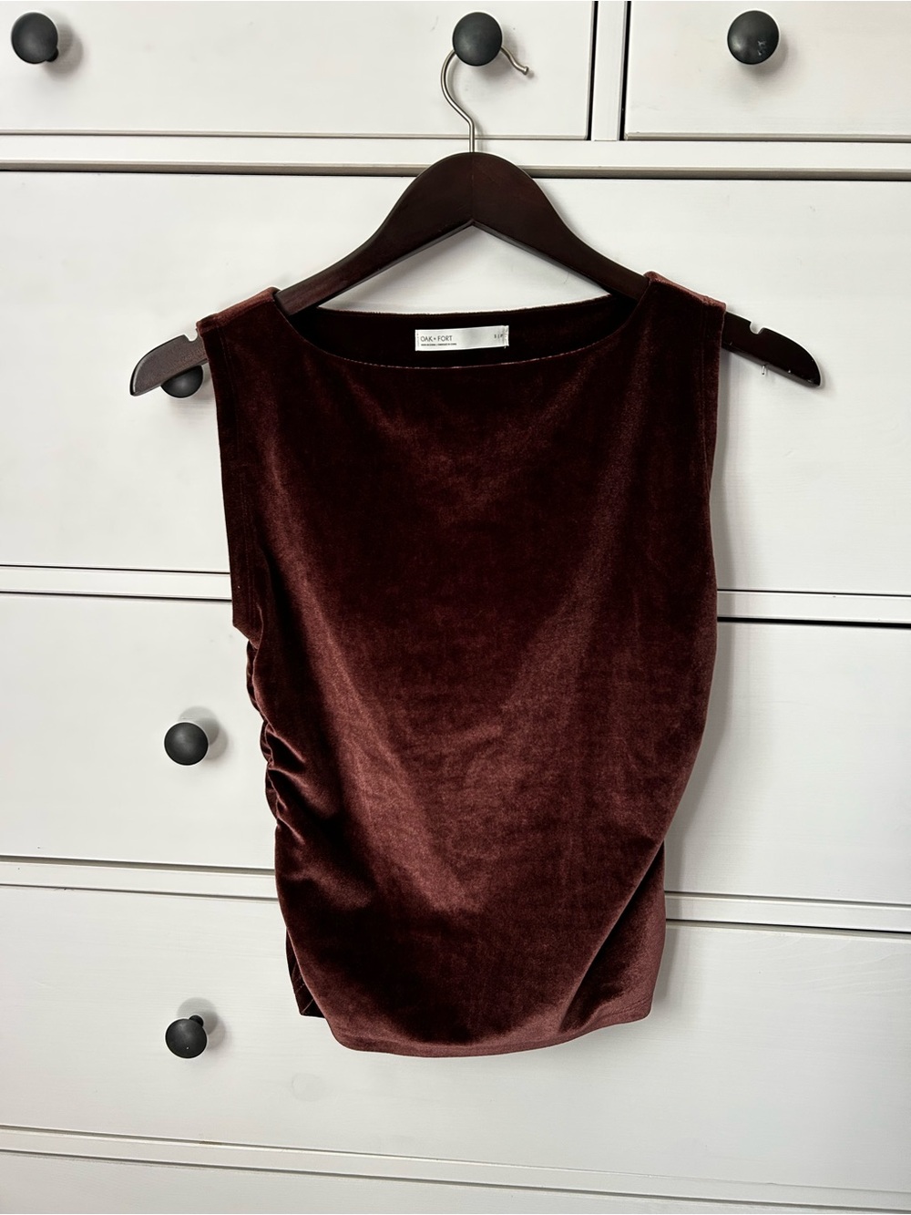 OAK + FORT Velvet Sleeveless Camisole